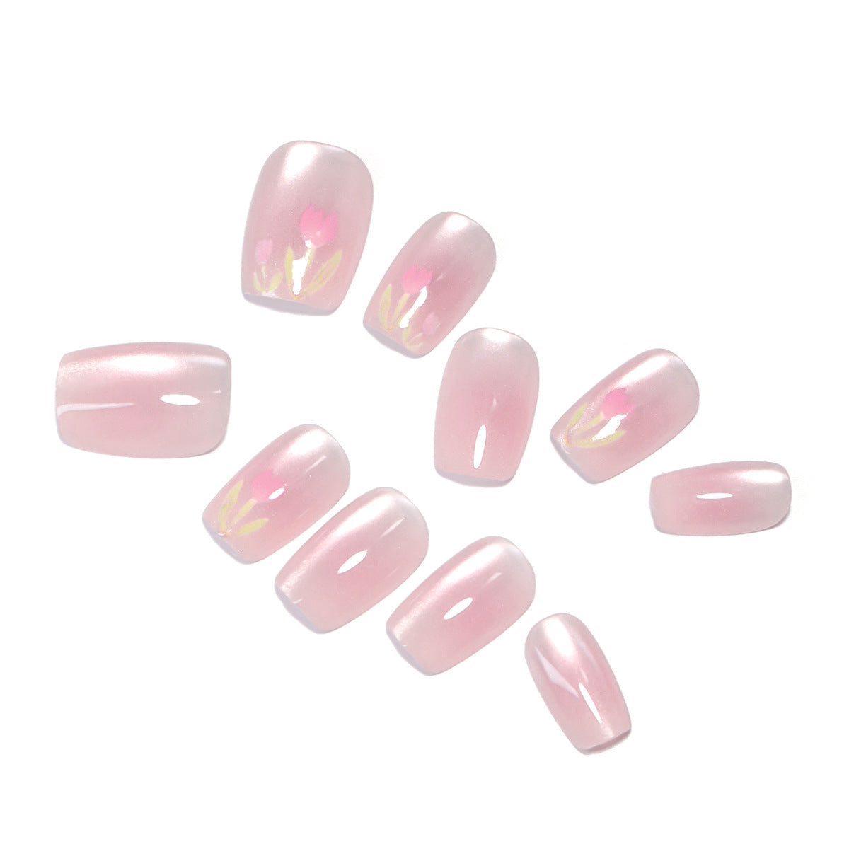 Künstliche Nagelkunst mit floralen Verzierungen Brehn