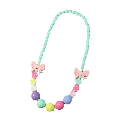 Bunte Perlenkette mit Floralen Elementen Brehn