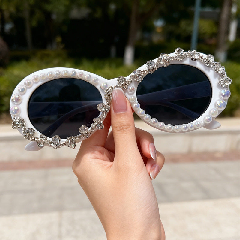 Elegante perlenverzierte Katzenaugen-Sonnenbrille Brehn