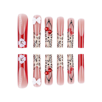 Künstlerisches Press-On Nagelset