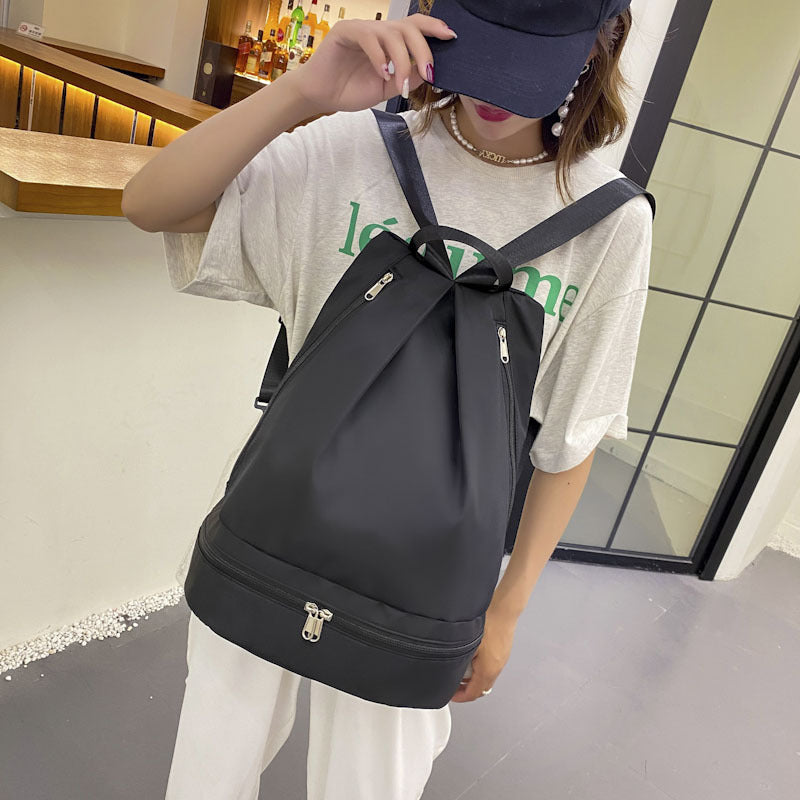 Zeitgenössischer Minimalistischer Rucksack Brehn
