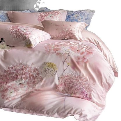 Seidiger Satin-Hortensien-Print Bettbezug-Set mit umkehrbarem Rücken und dekorativen Kissenbezügen