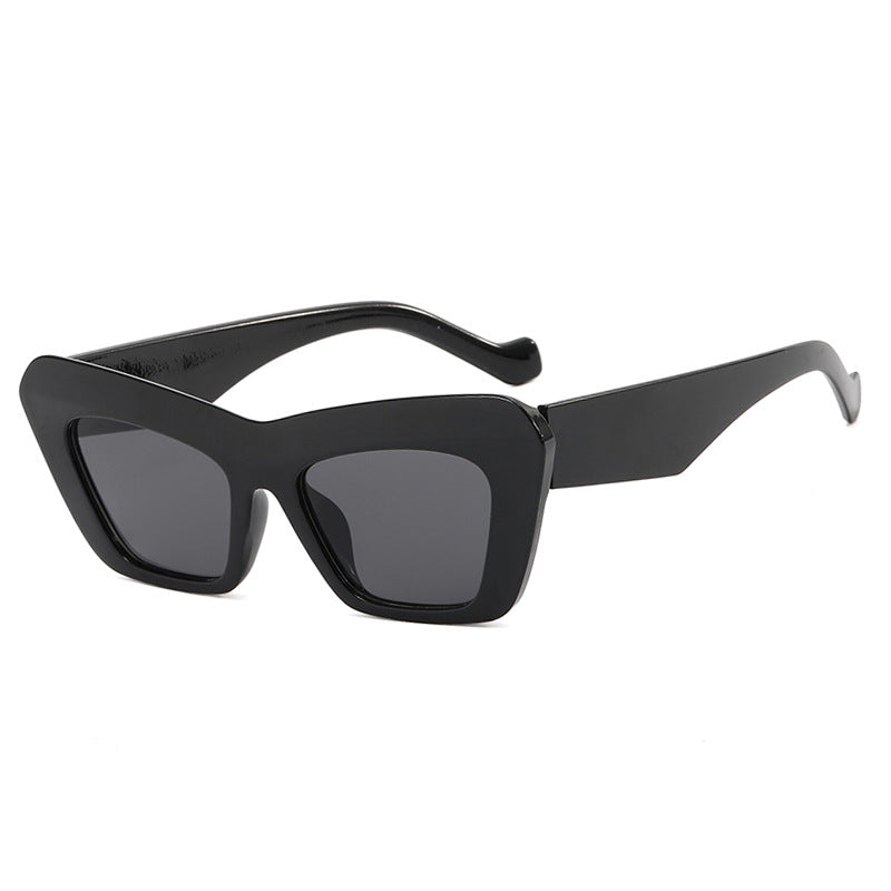 Fette geometrische Katzenaugen-Sonnenbrille