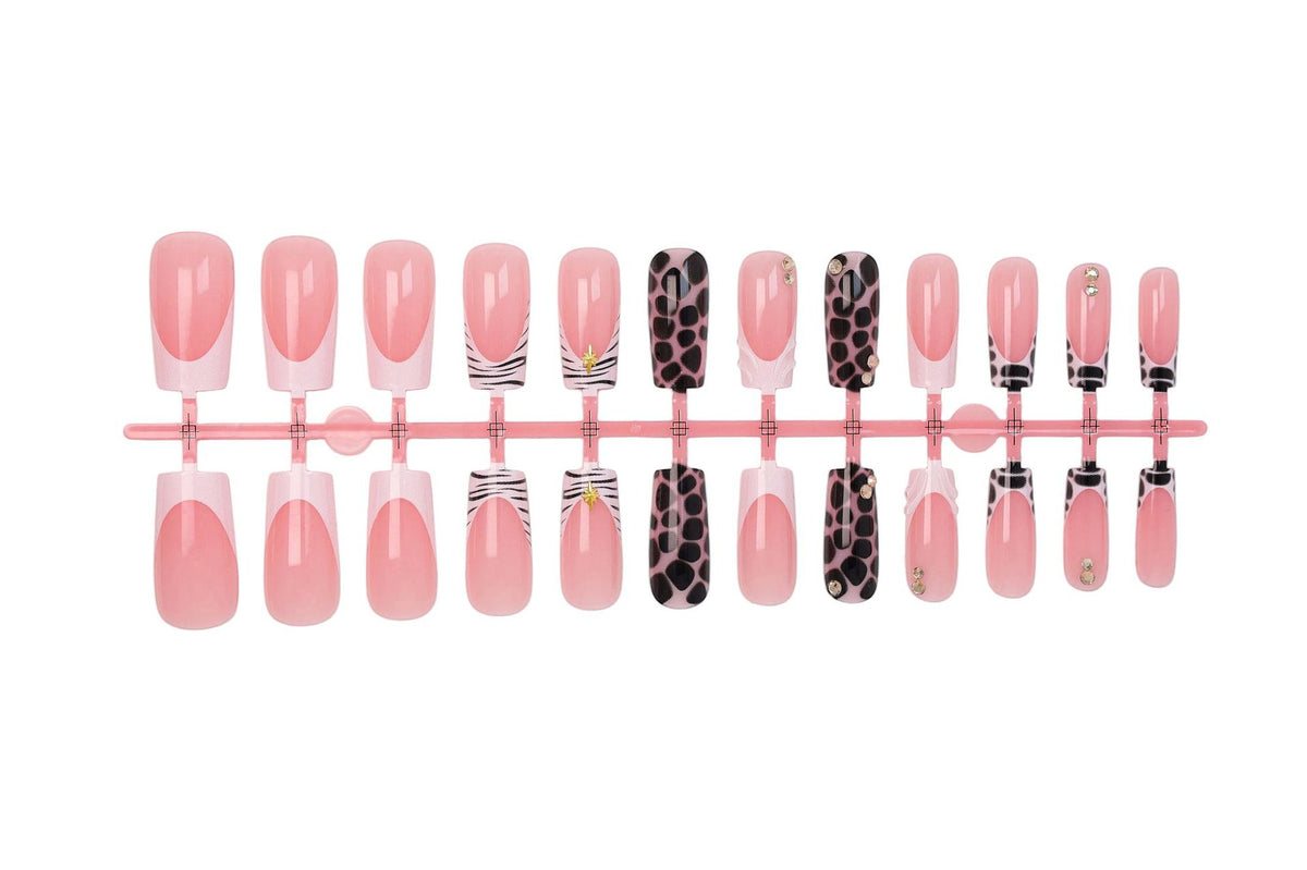 Kunstnagelset mit modernen animalischen Designs Brehn