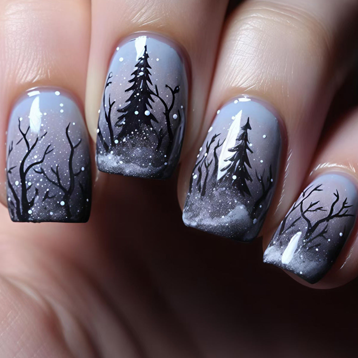 Künstliche Nagelkunst mit Winterlichem Waldmotiv Brehn