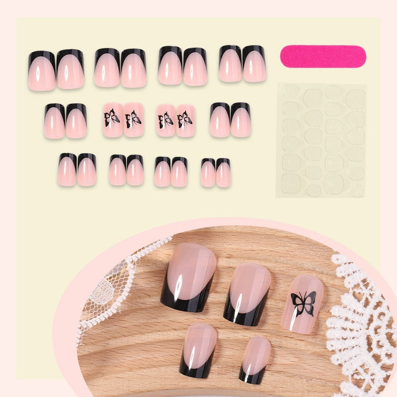 Kunstnagelset mit eleganten Schmetterlingsmotiven Brehn