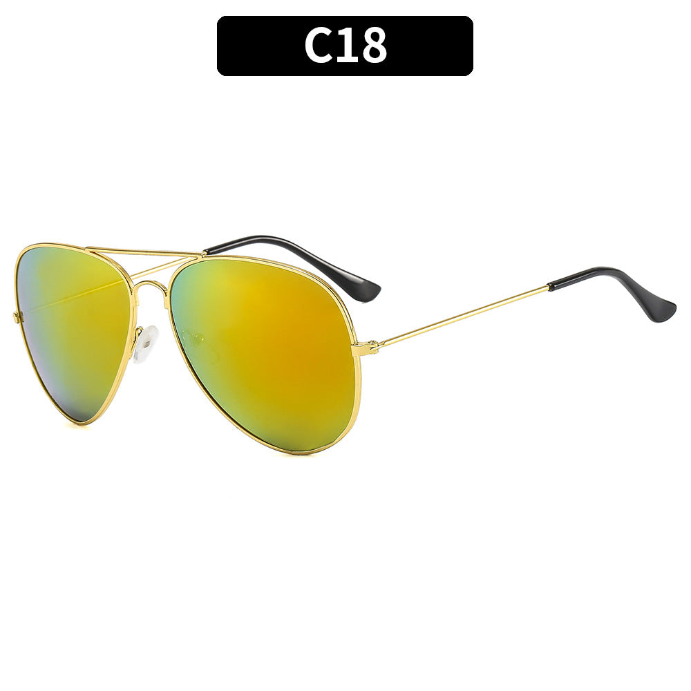 Stylische Piloten-Sonnenbrillen