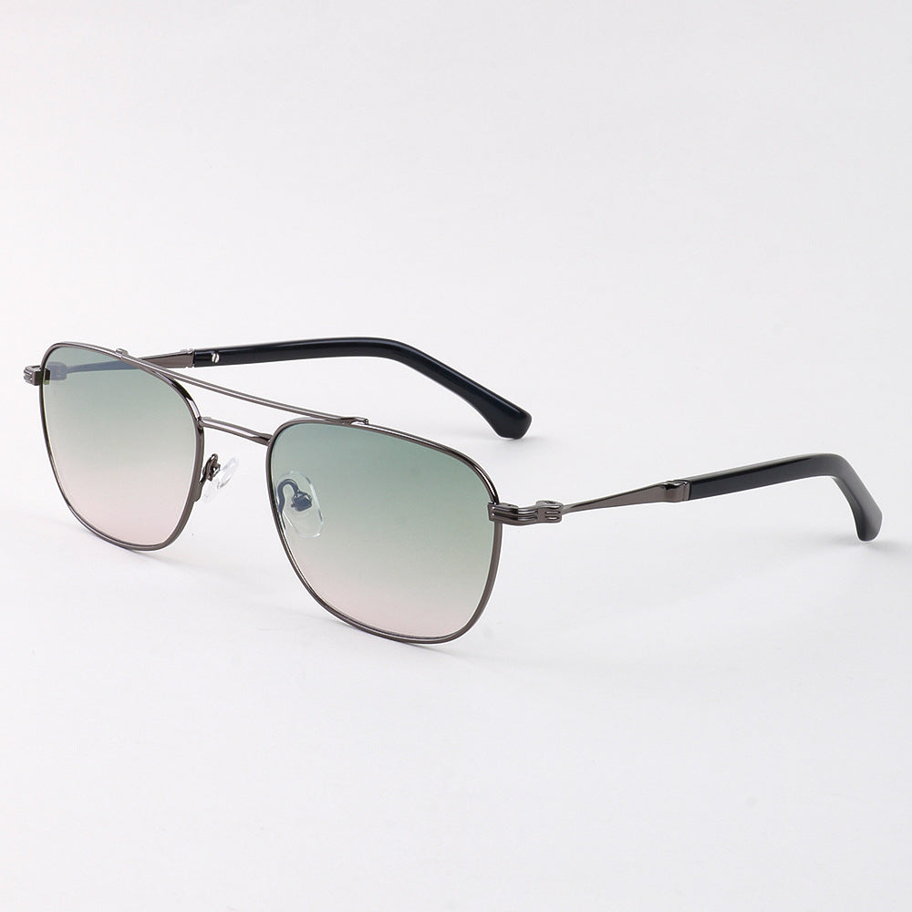 Damen modische Sonnenbrille mit minimalistischem Rahmen und graduierten Gläsern Brehn