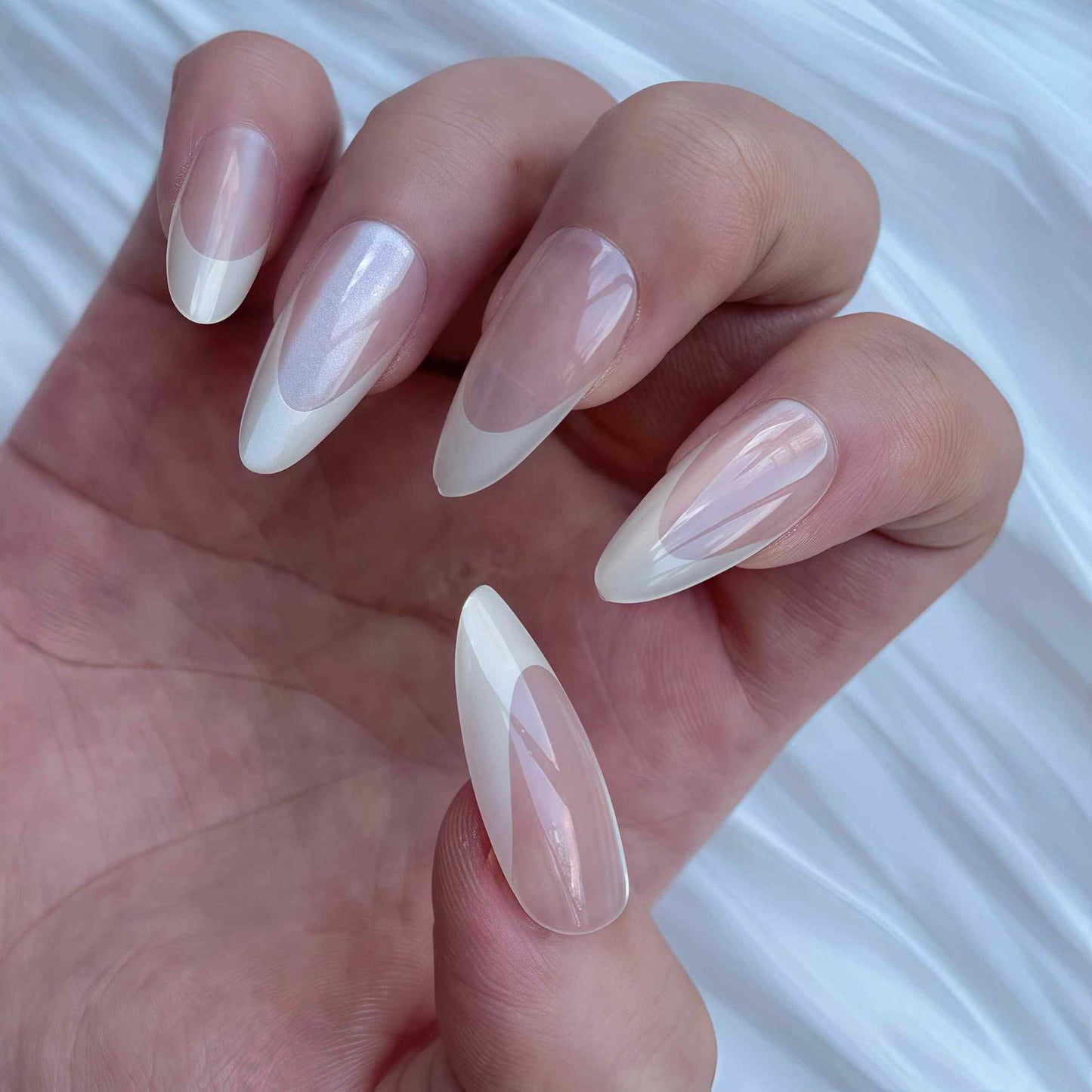Glänzendes Langes Mandel-förmiges Press-On Nail Set Brehn