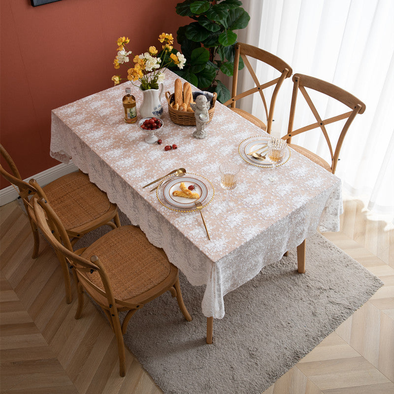 Spitzenüberzug Tischdecke