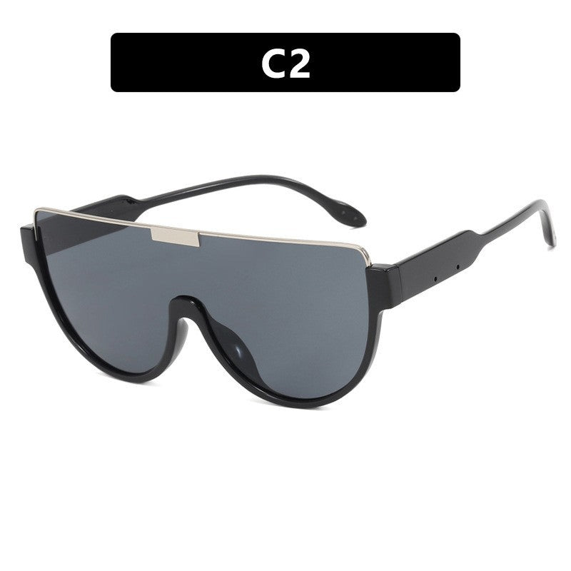 Damen Sportliche Schutzbrille mit futuristischem Design Brehn