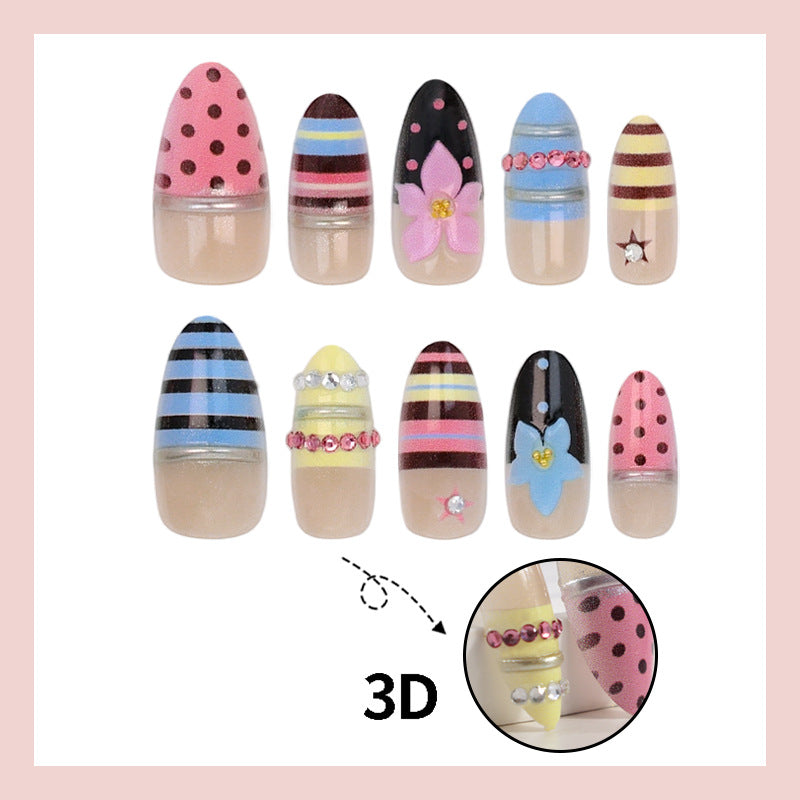Kunstnagelset mit kreativen und verspielten Motiven Brehn