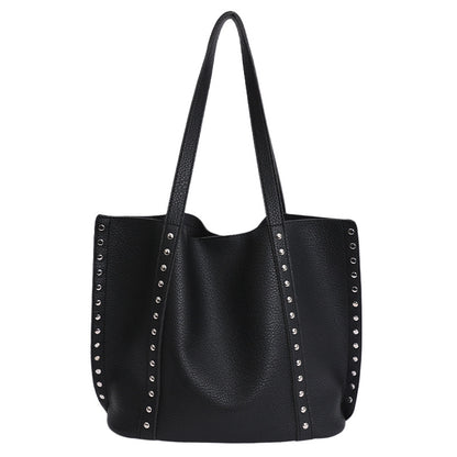 Stylische genoppte Leder Tote Bag
