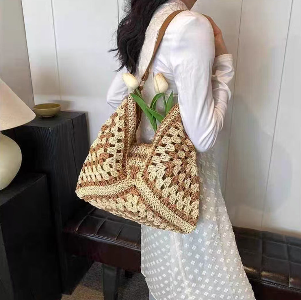 Handtasche mit Kunstvollem Makramee-Design und Flexiblem Tragekomfort Brehn