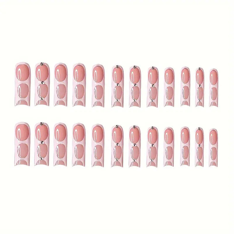 Stilvolles Press-On Nagelkunst-Set mit Strassakzenten Brehn