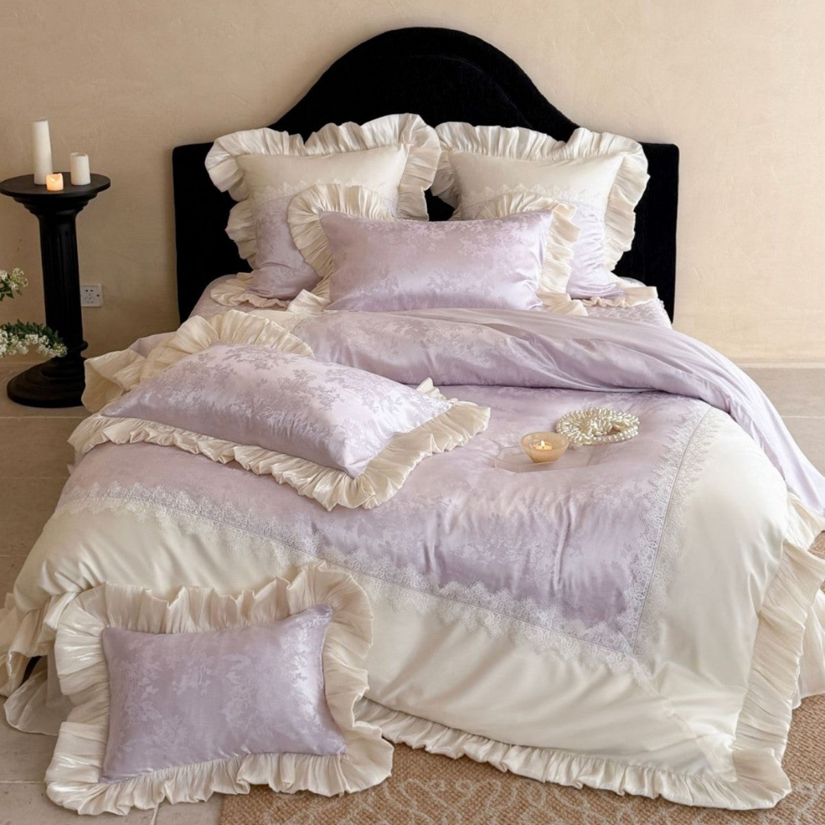 Luxuriöses Satin-Bettwäsche-Set mit Rüschen, Jacquard-Motiv und Spitzenbordüre