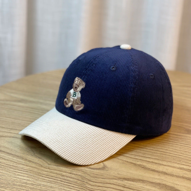 Damen Corduroy Baseball Cap mit Teddy Bären Stickerei Brehn