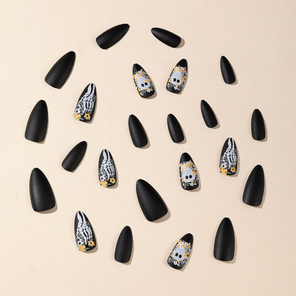 Künstlerisches Skelett-Themen-Nagelkunst Brehn