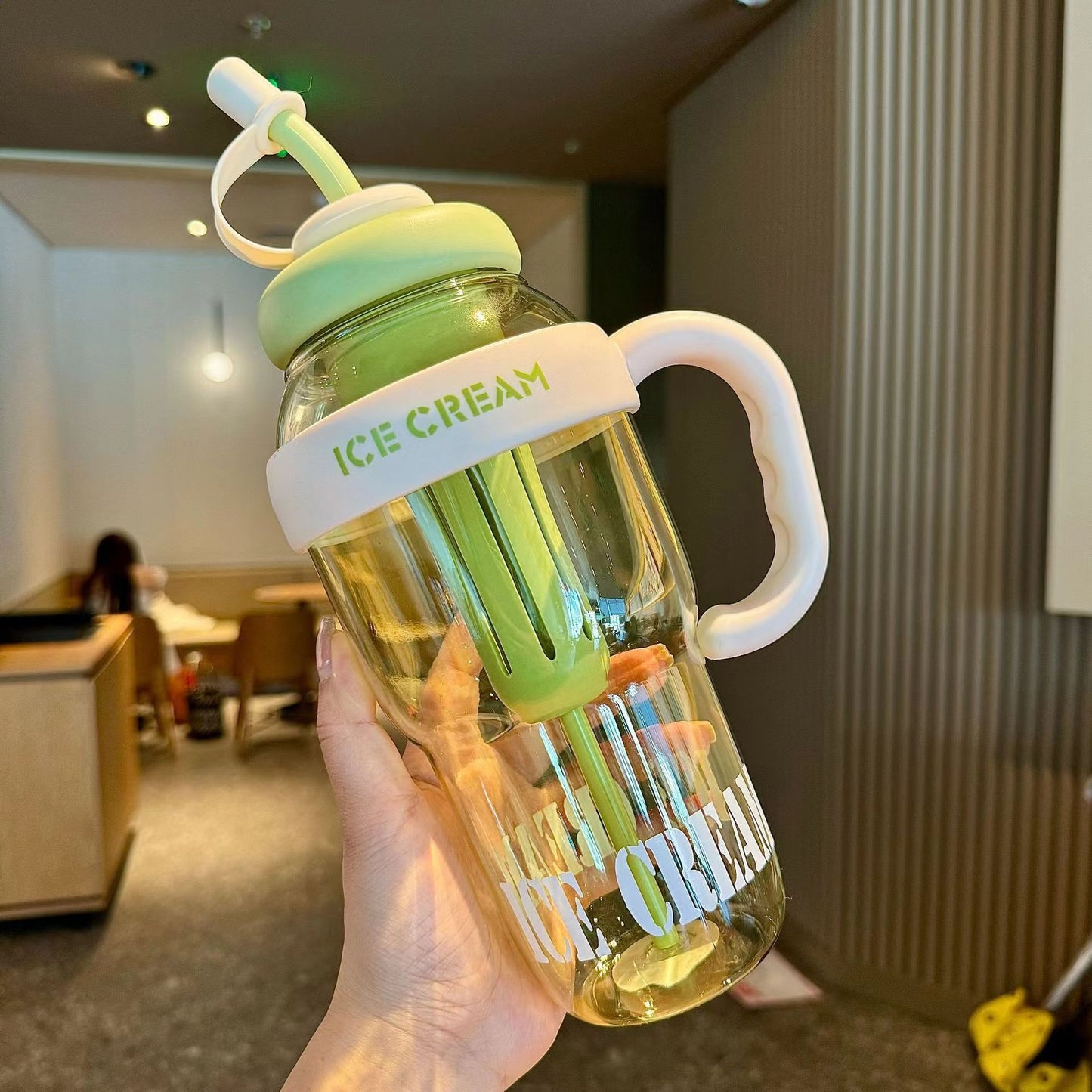 Damen kreative Trinkflasche Brehn