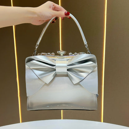 Elegante Handtasche mit Bogenakzent