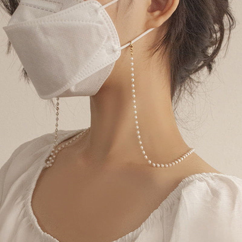 Elegante Perlennackenband Brehn