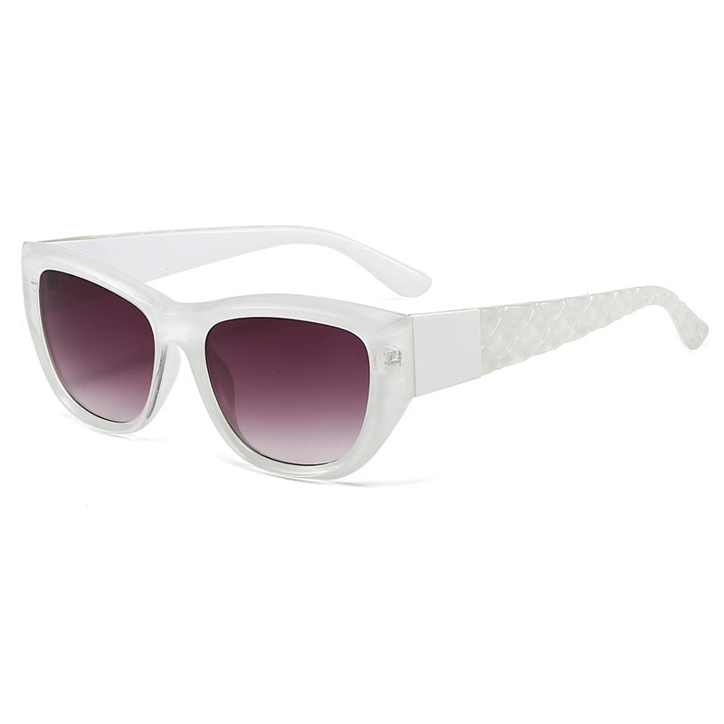 Damen Cat-Eye Sonnenbrille mit elegantem, transparentem Rahmen Brehn