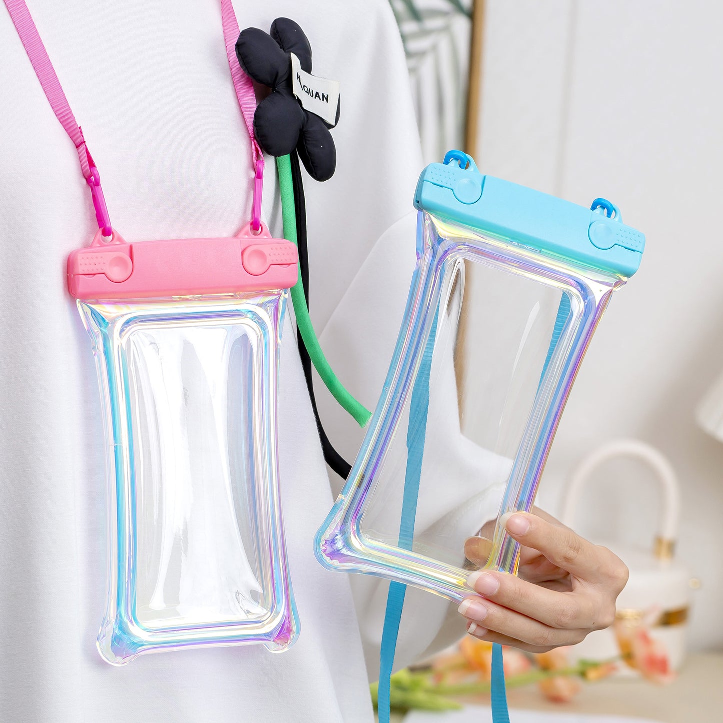 Transparente Wasserdichte Hülle mit Tragegurt Brehn