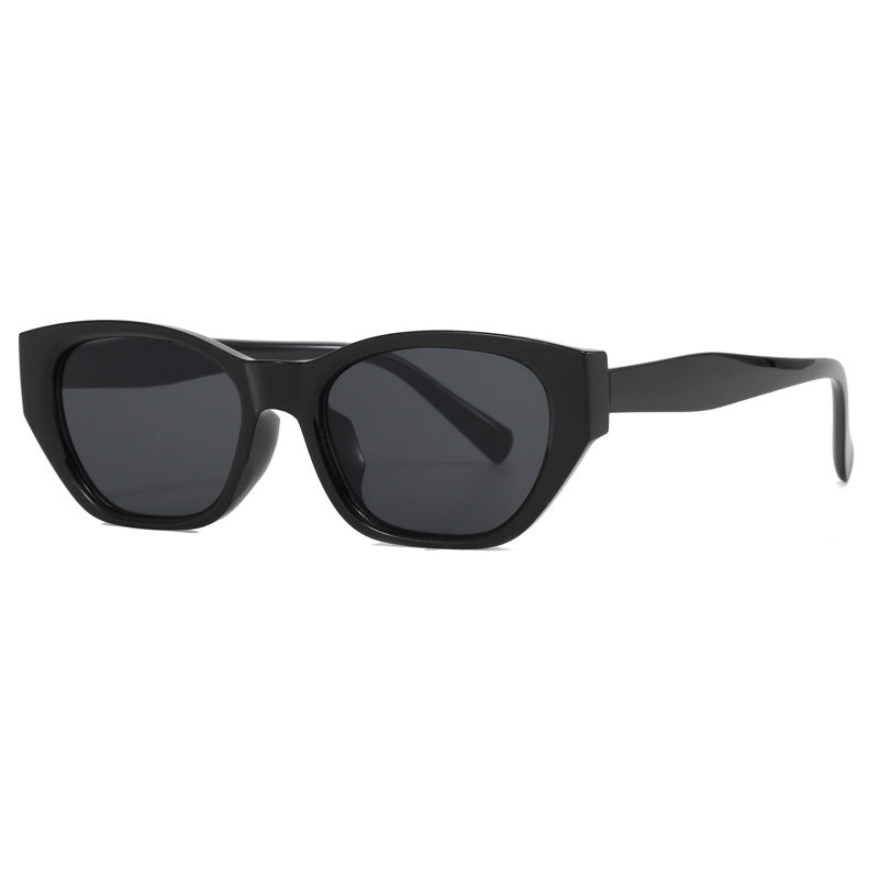 Damen futuristische Cat-Eye Sonnenbrille mit transparentem Rahmen und komfortablem UV-Schutz Brehn