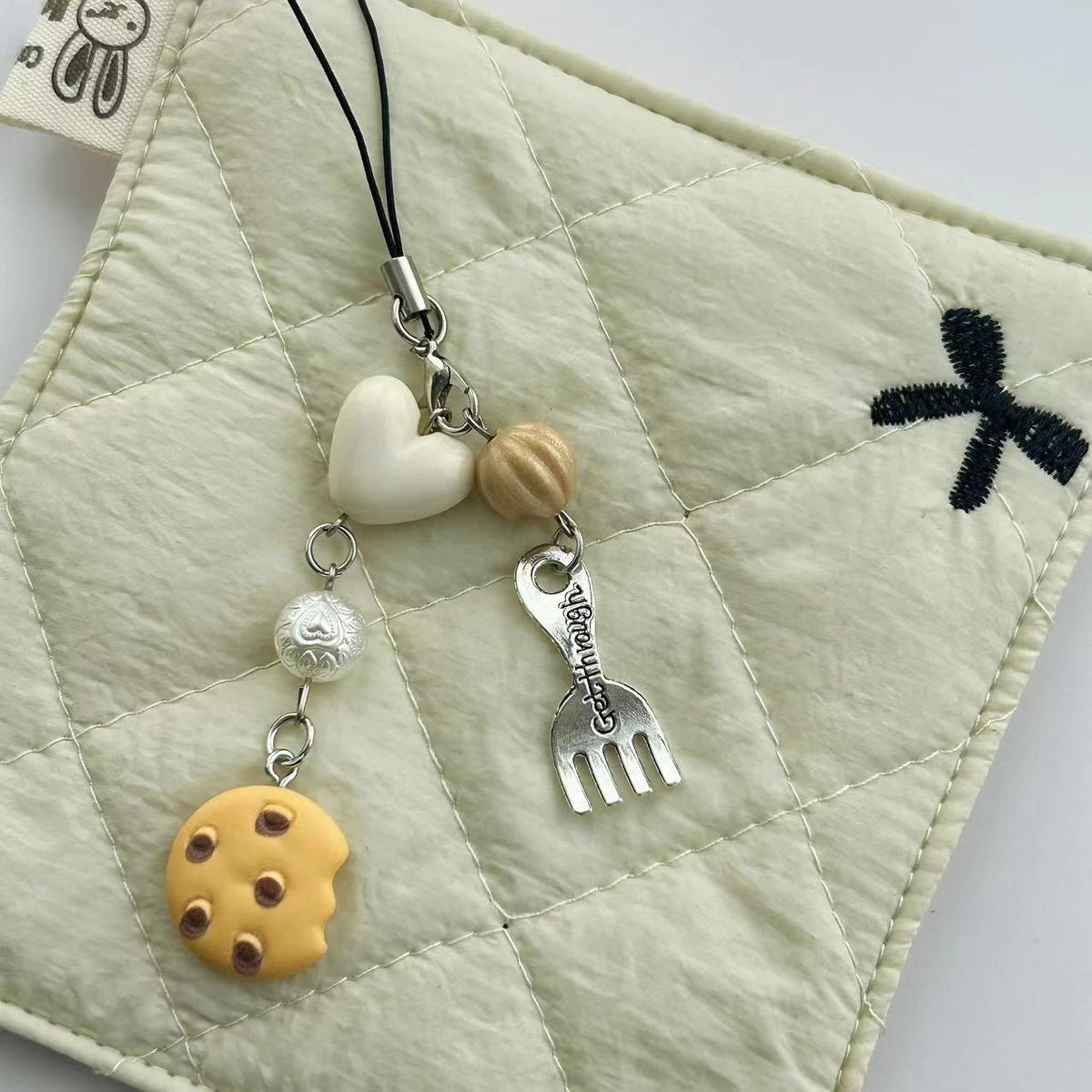 Verspielter food-themed Charm Schlüsselanhänger Brehn