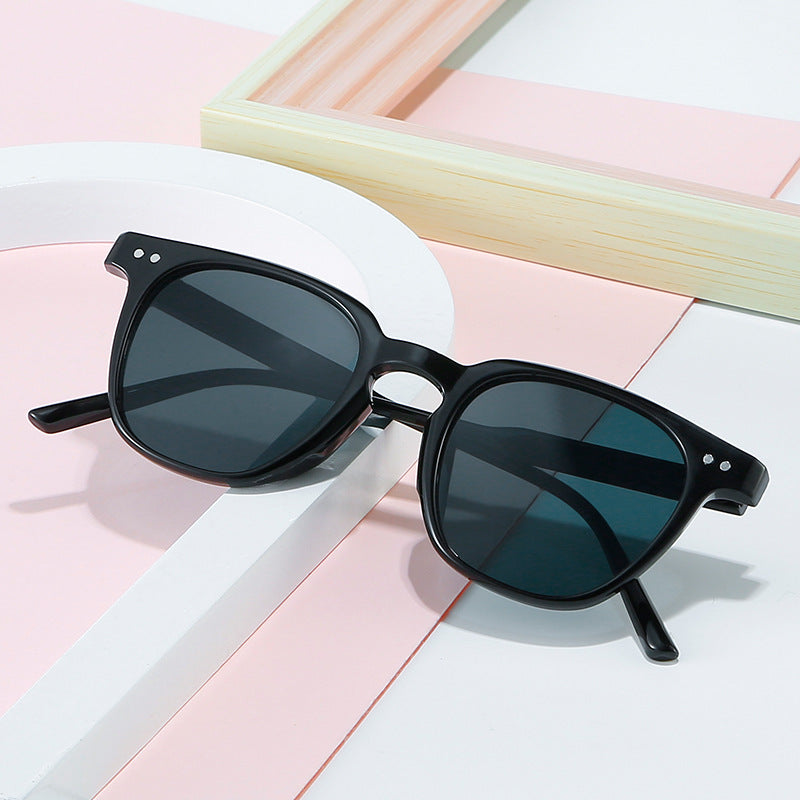 Damen modische Sonnenbrille mit hochwertigem UV-Schutz und komfortablem Rahmen Brehn