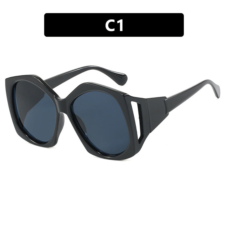 Damen oversized Sonnenbrille mit futuristischem Design Brehn