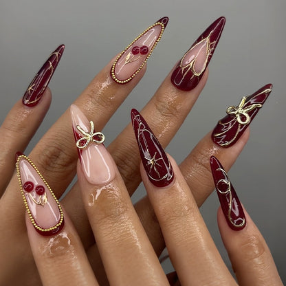 Künstliche Kunstnägel mit elegantem Design Brehn