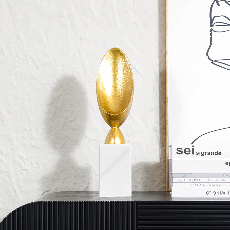 Dekorative Gold Skulptur