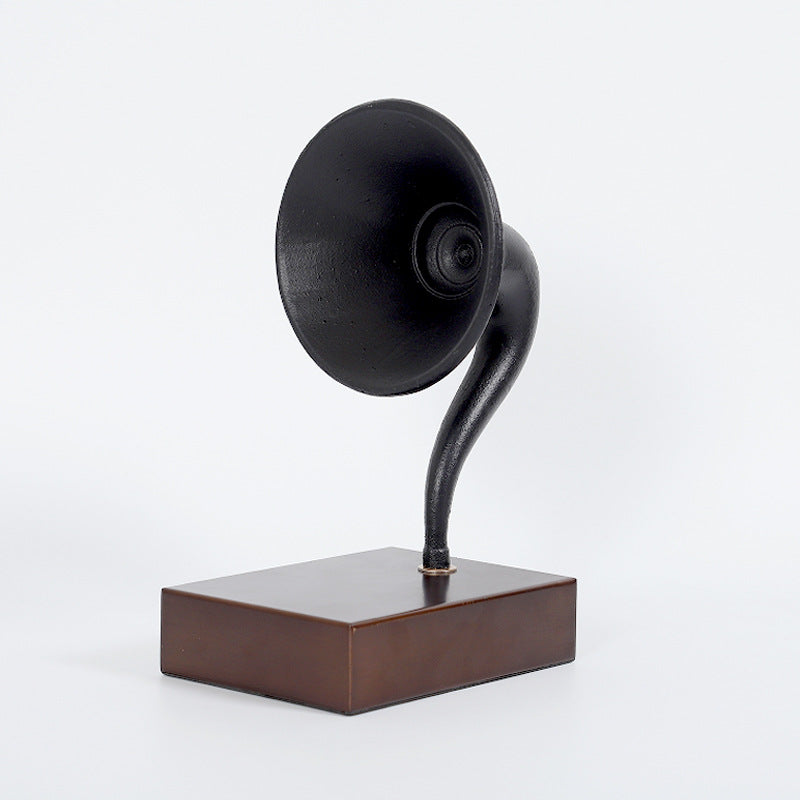 Vintage-inspirierende Grammophon-Dekorationsskulptur
