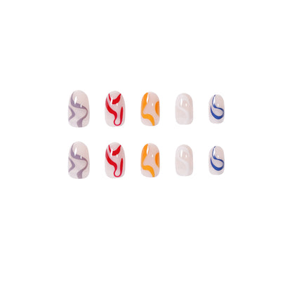 Kunstvolle Nagelkunst mit abstrakten Designs Brehn