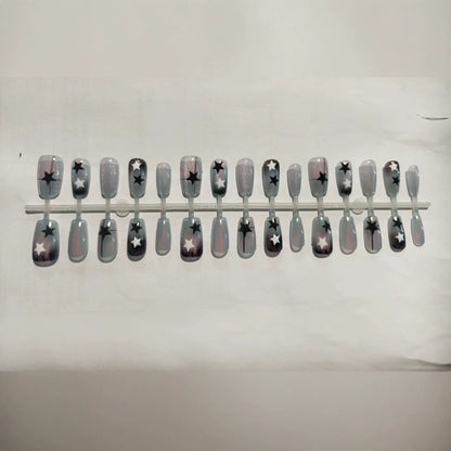 Künstlerisches Sternmuster Press-On Nagelset Brehn