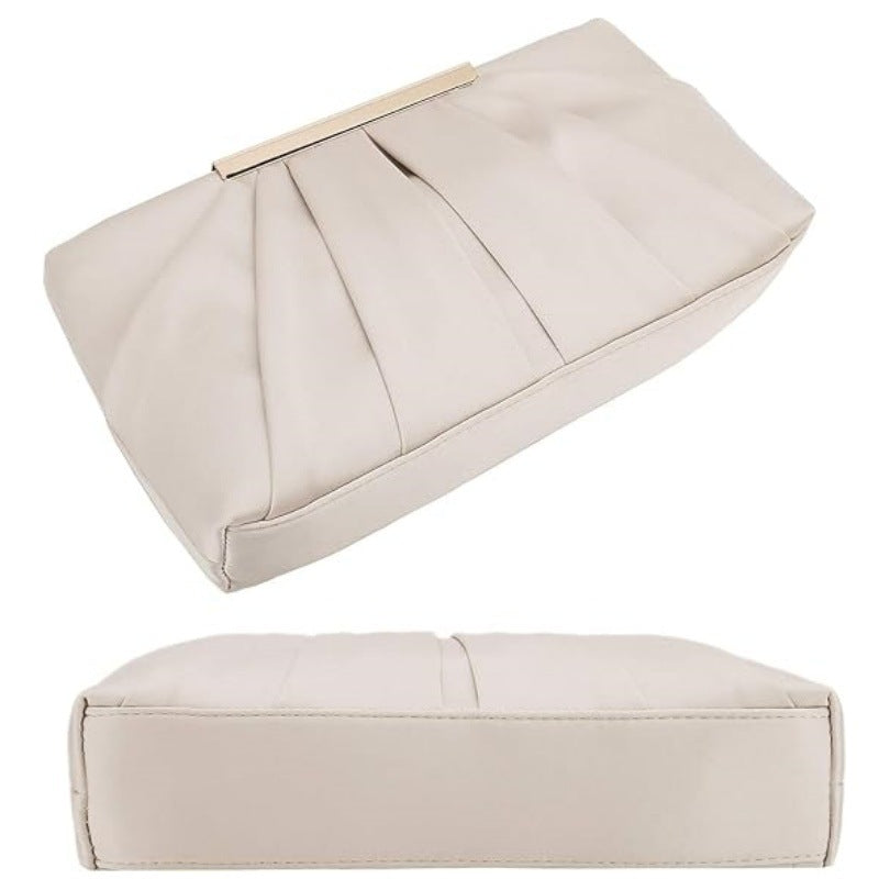 Elegante Clutch mit Raffinierten Faltendetails Brehn