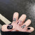Kreatives Kunstnagelset mit modernen geometrischen Mustern Brehn