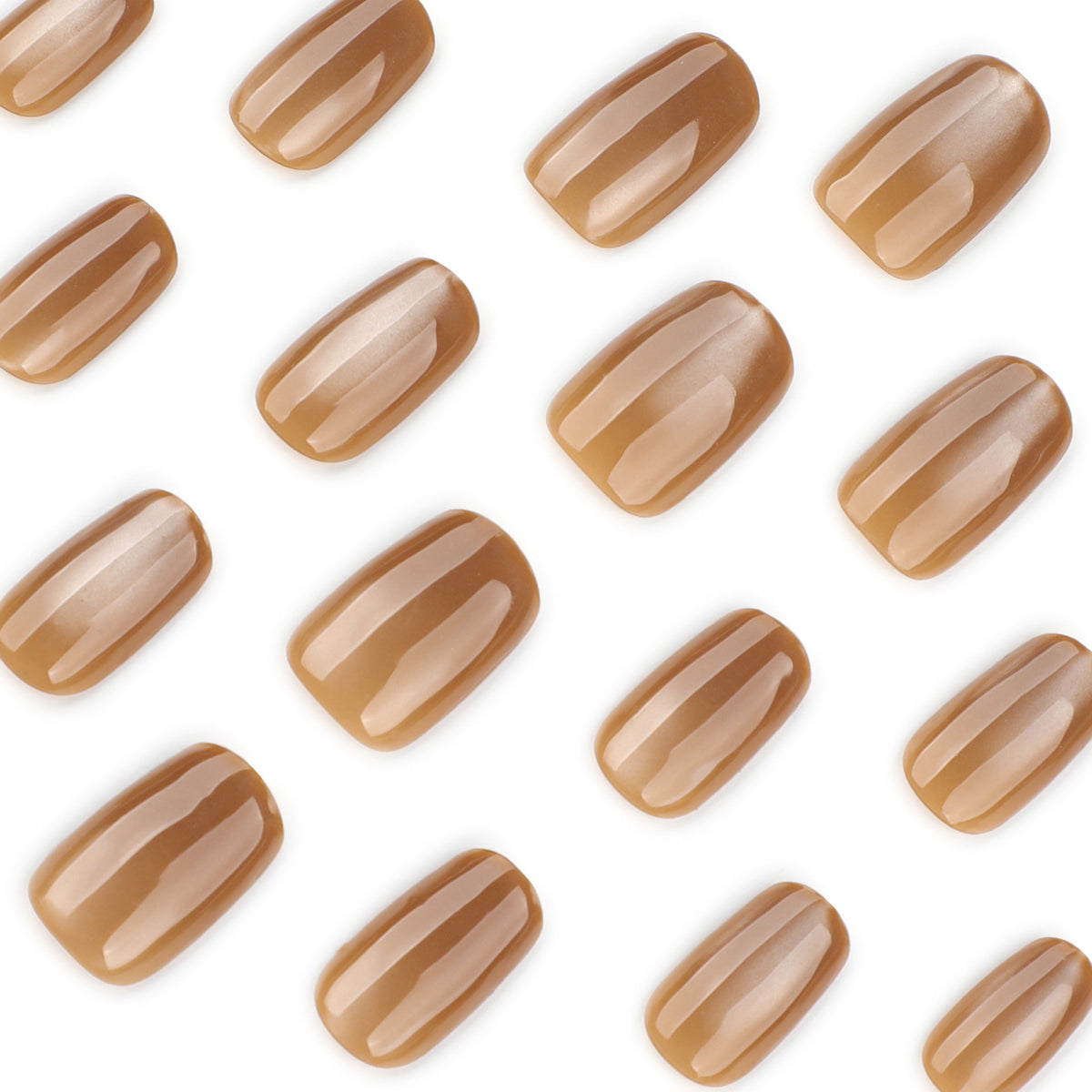Elegante Nagelkunst mit Glitzerverzierungen Brehn