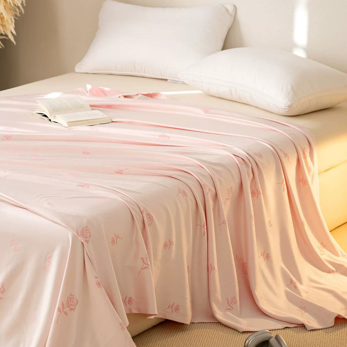 Damen Satin Bettüberwurf Brehn