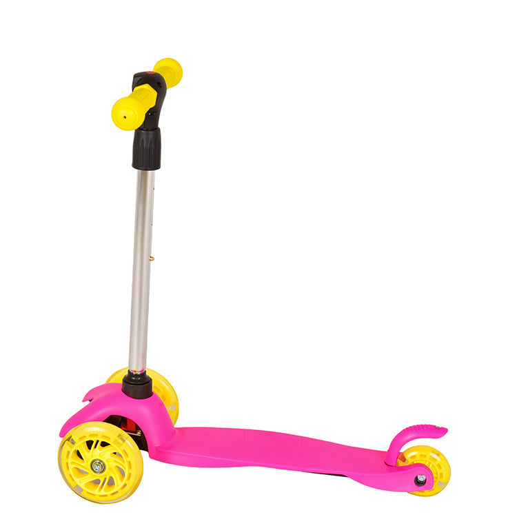 Smooth-Riding Lean-to-Steer Kickboard Scooter Brehn