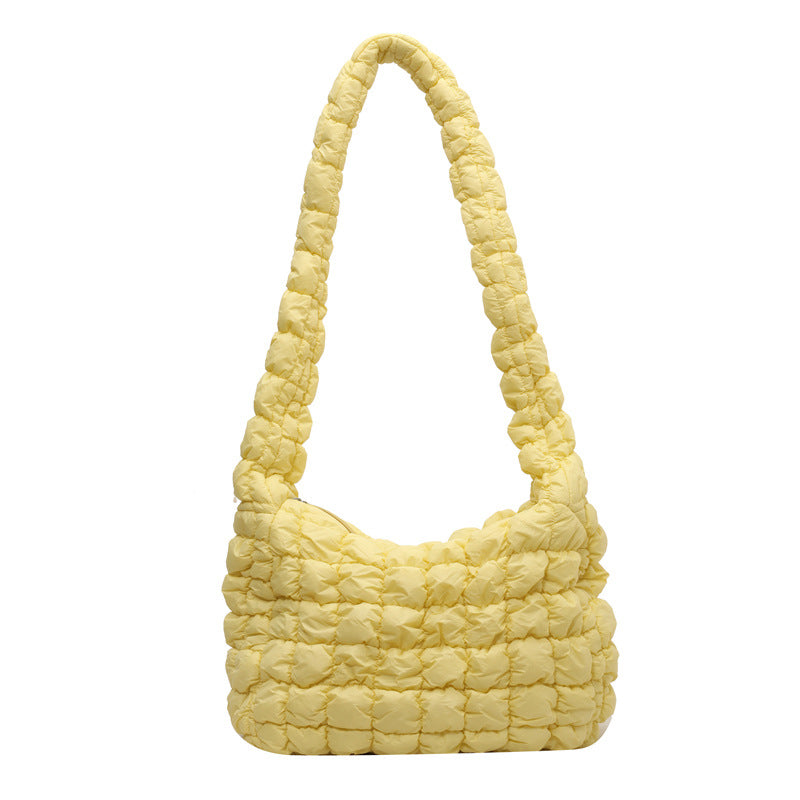 Texturierte gesteppte Schultertasche Brehn