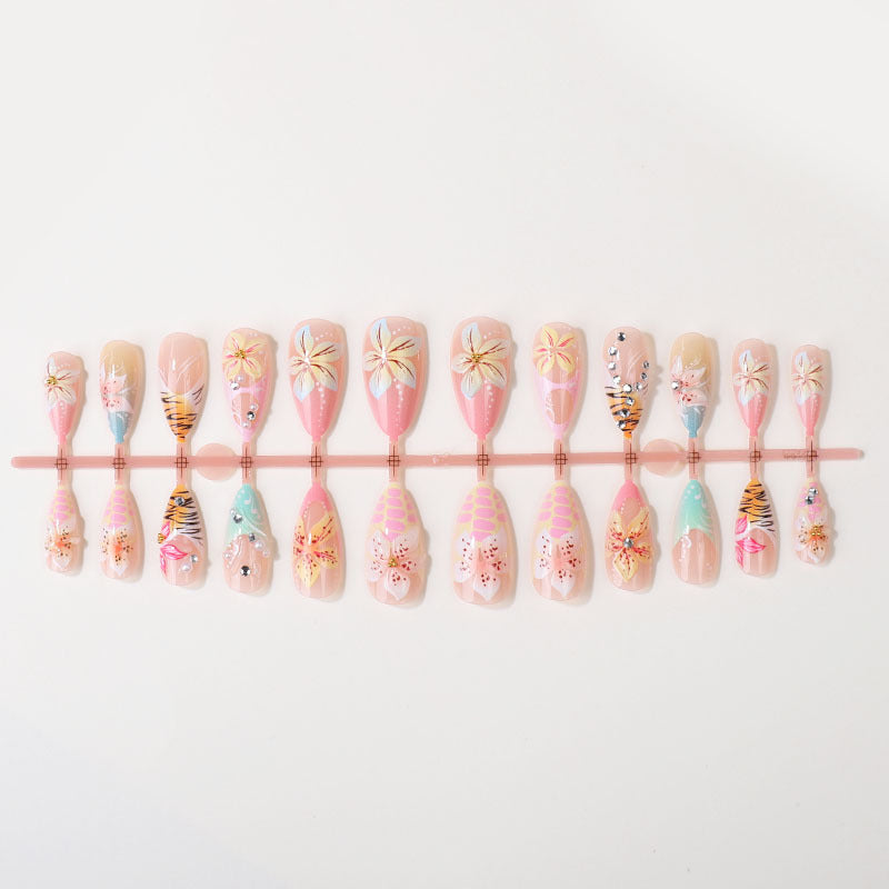 Tropisches Floral Press-On Nagelset Brehn