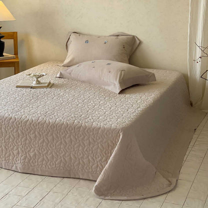 Bettwäsche-Set aus weichem Baumwollsatin mit zarter Blumenstickerei