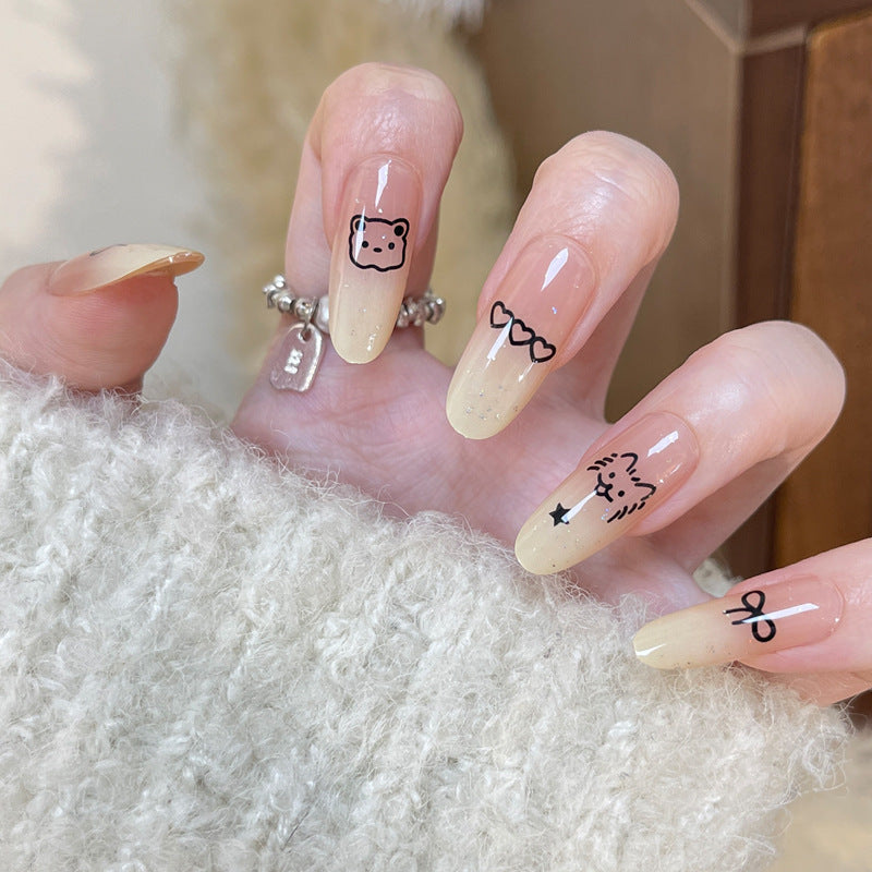 Stylisches Press-On Nagel-Set mit eleganten Glitzerakzenten Brehn