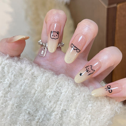 Stylisches Press-On Nagel-Set mit eleganten Glitzerakzenten Brehn