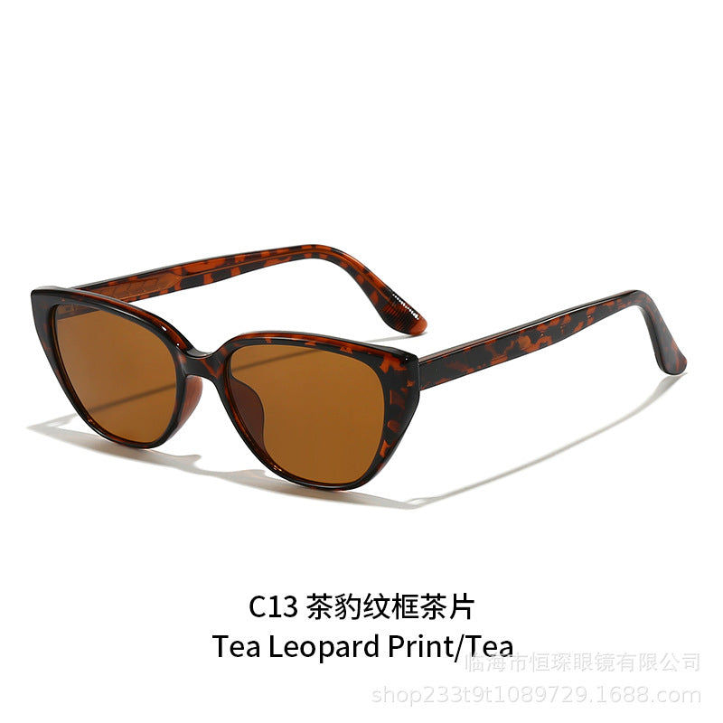 Damen Cat-Eye Sonnenbrille mit trendigem Leopardenmuster und robustem Rahmen Brehn