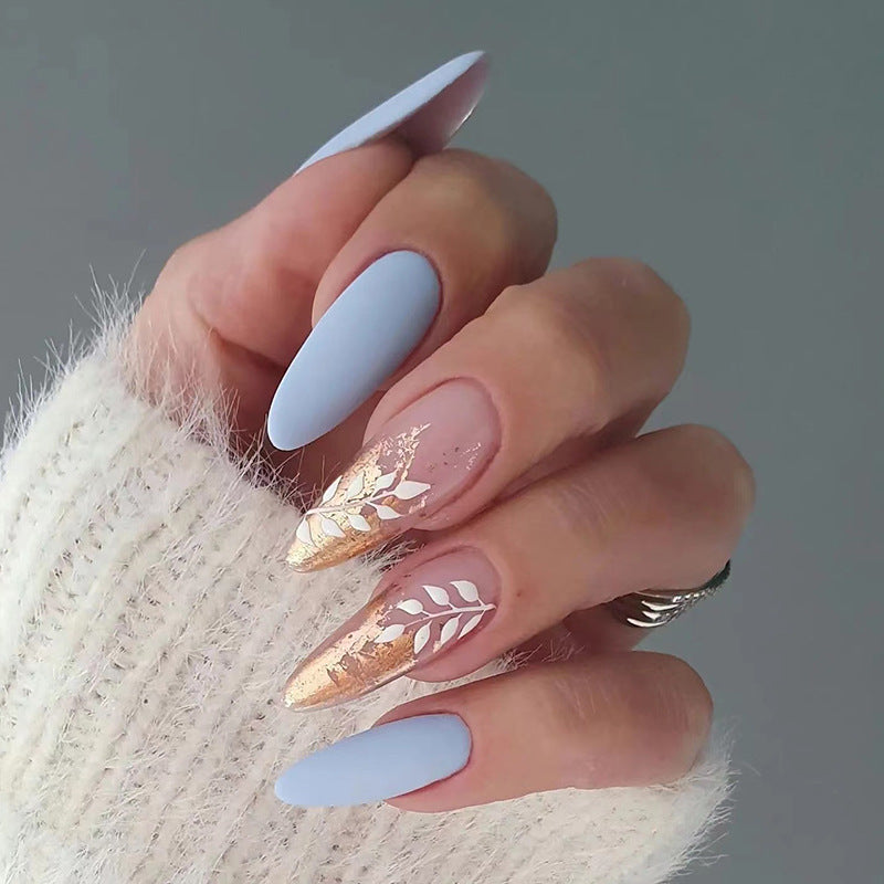 Künstliche Stiletto-Nägel mit elegantem Blatt-Design Brehn