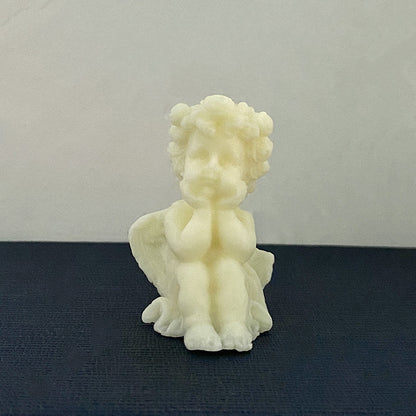 Handgegossene skulpturale Cherub-Engel dekorative Wachskerze