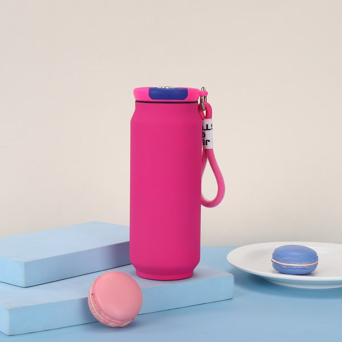 Damen isolierte Wasserflasche mit praktischem Tragegriff Brehn